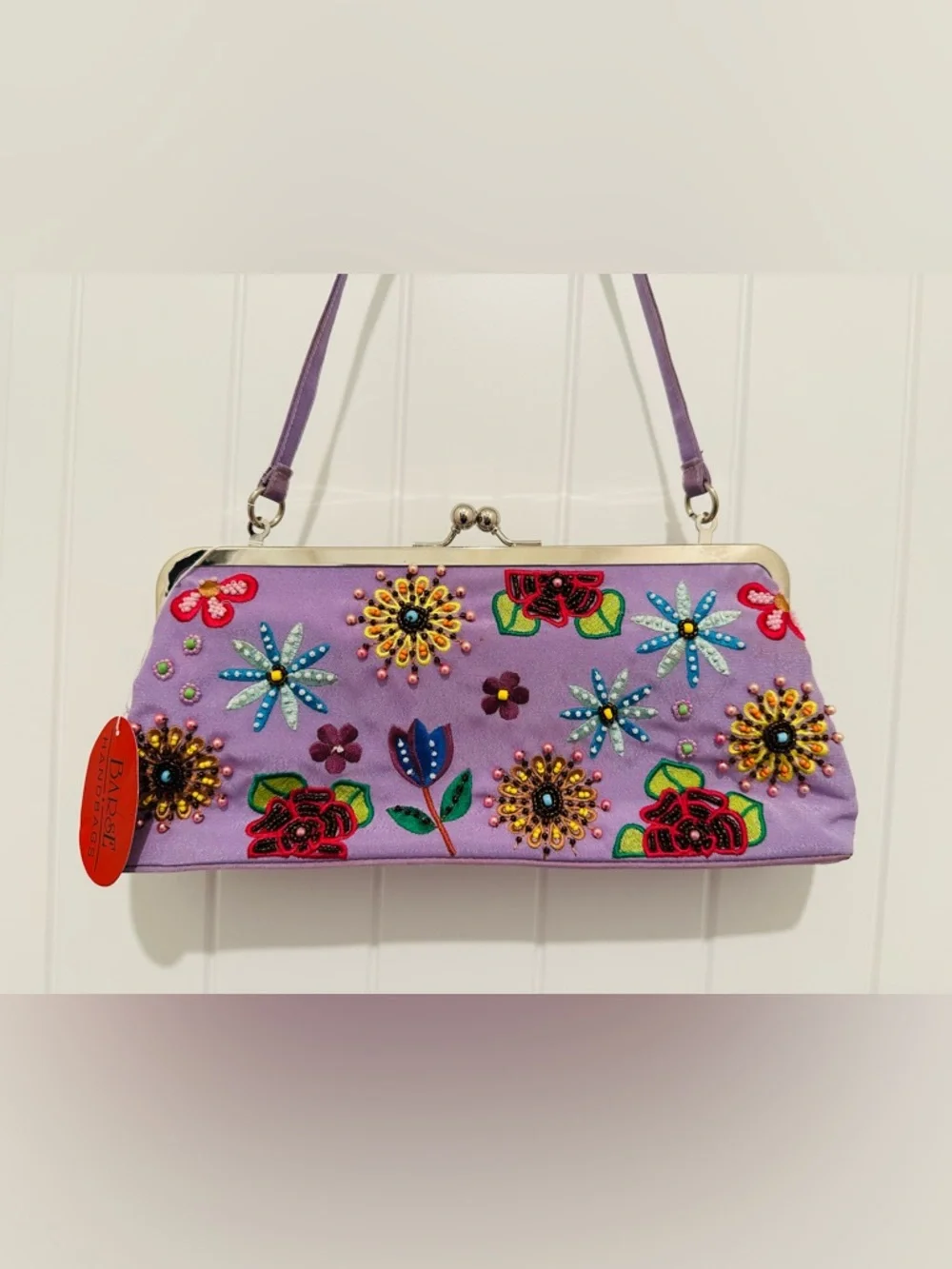 🌺Vintage Floral Embroidered Lavender Clutch